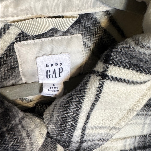 GAP kids Shacket - Picture 4 of 10